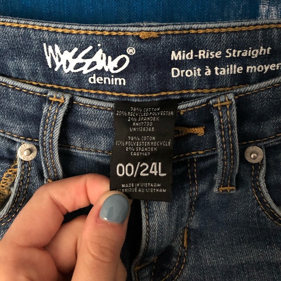 Jeans - Picture 3 of 3